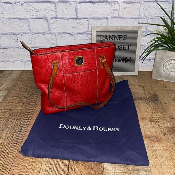 Dooney & Bourke Pebble Grain Lexington - Picture 1 of 12